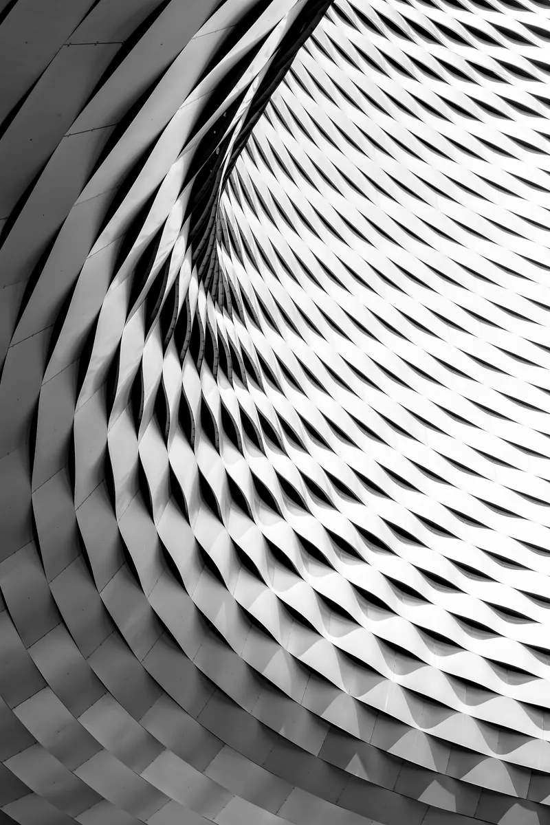 Data Fabric and Data Mesh Converge into Hybrid Standards for AI-Driven Enterprises in 2026