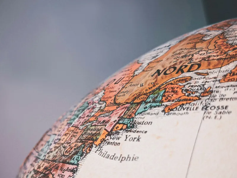 Local AI Initiatives Challenge Global Language Model Bias