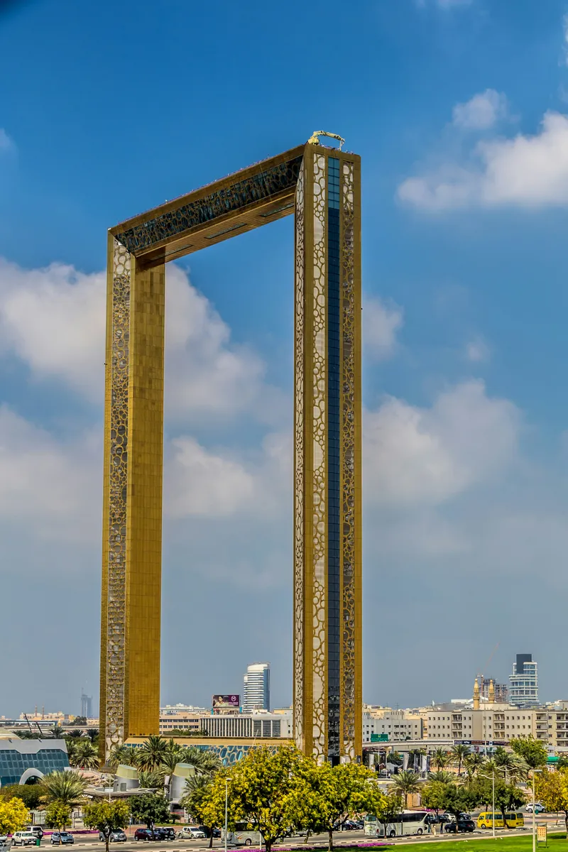 UAE Tops Global AI Adoption with 59.4% Usage Rate