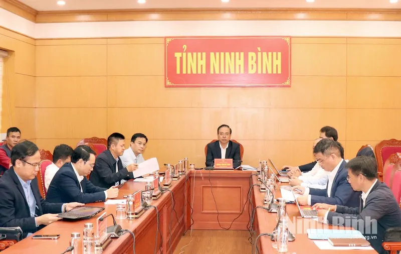 Deputy PM Chairs Meeting as Vietnam Hits $16B in Semiconductor Investment